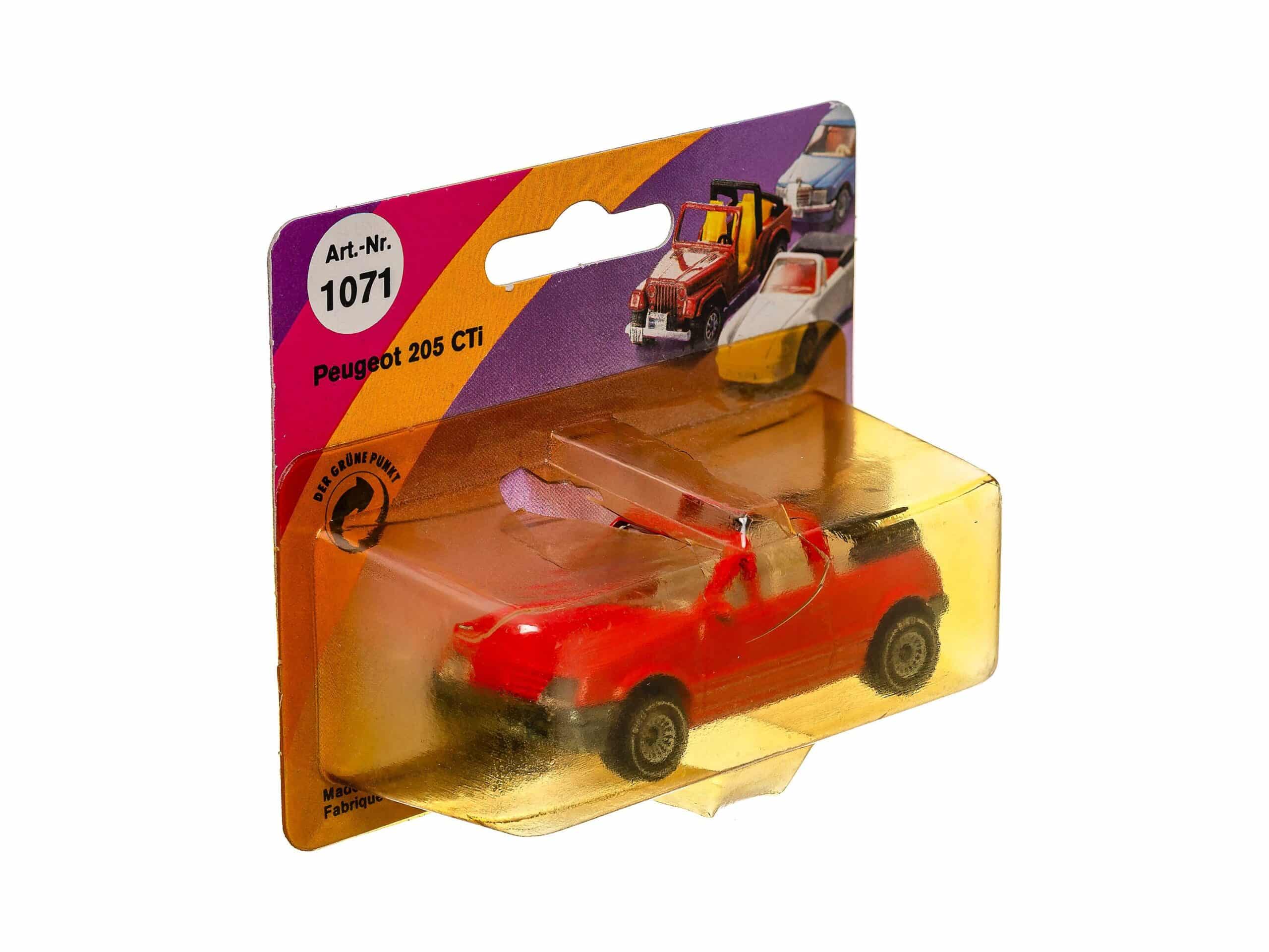 Siku 1071 Peugeot 205 Cabrio 1:55 OVP 1 Siku 1071 Peugeot 205 Cabrio 1:55 OVP
