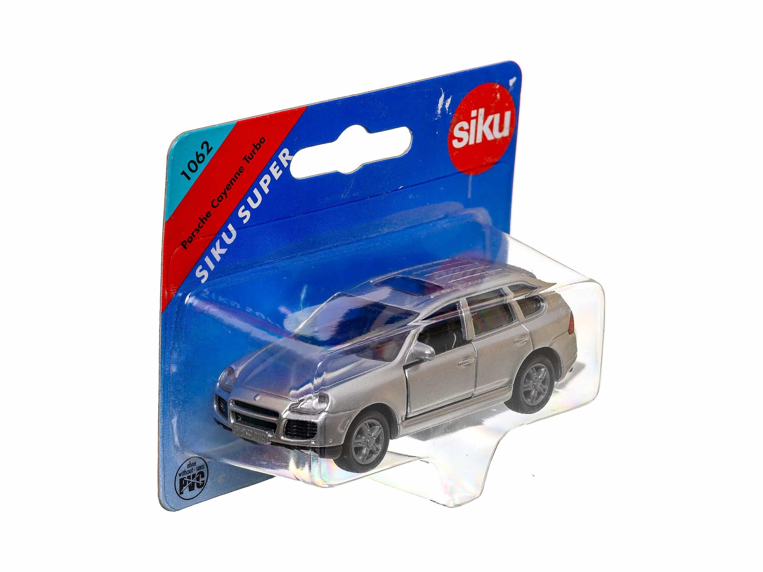 Siku 1062 Porsche Cayenne Turbo OVP 1 Siku 1062 Porsche Cayenne Turbo OVP