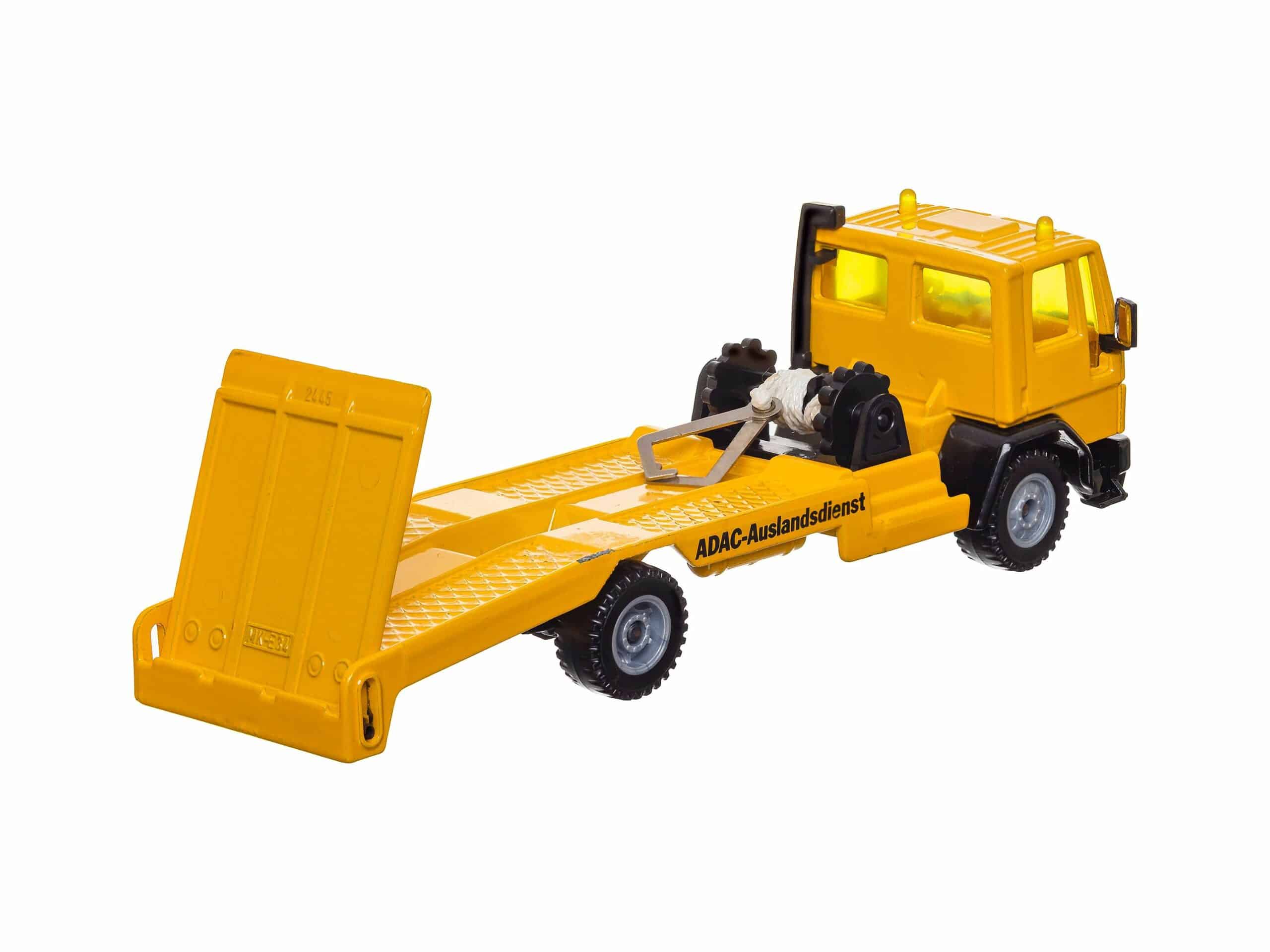 Siku 2520 Abschleppwagen Ford Cargo 1:55 2 Siku 2520 Abschleppwagen Ford Cargo 1:55 – Bild 2
