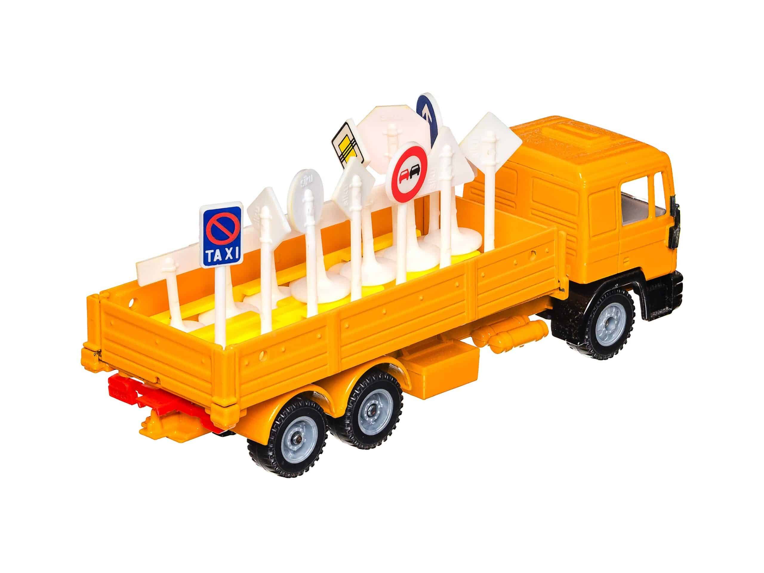 Siku 2610 LKW mit Verkehrszeichen (MAN) 1:55 OVP 3 Siku 2610 LKW mit Verkehrszeichen (MAN) 1:55 OVP – Bild 3