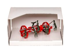 Siku Farmer Classic 3480 Gabelheuwender für Traktor 1:32 OVP 5 Siku Farmer Classic 3480 Gabelheuwender für Traktor 1:32 OVP – Bild 3