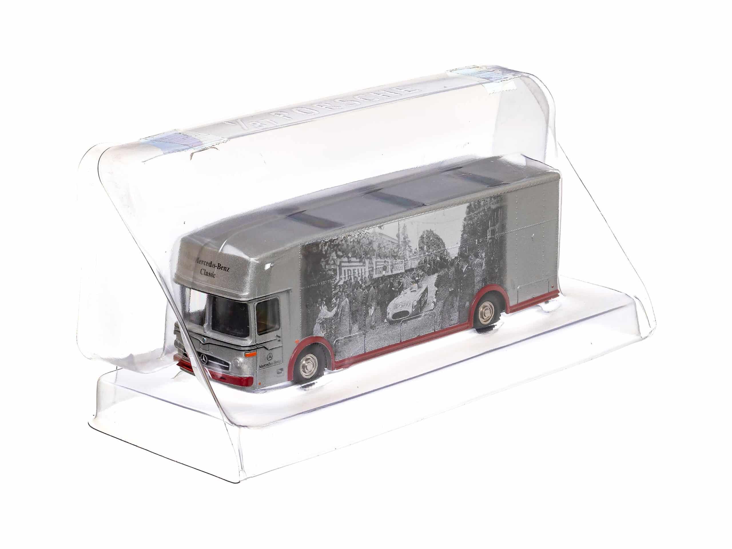 Bub 07151 Mercedes Renntransporter Classic Collection 1:87 OVP 2 Bub 07151 Mercedes Renntransporter Classic Collection 1:87 OVP – Bild 2