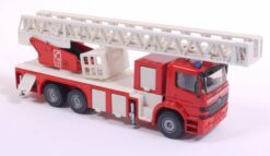Siku 3433 Feuerwehr Mercedes Drehleiter (Auslandsmodell Frankreich) OVP 7 Siku 3433 Feuerwehr Mercedes Drehleiter (Auslandsmodell Frankreich) OVP – Bild 3